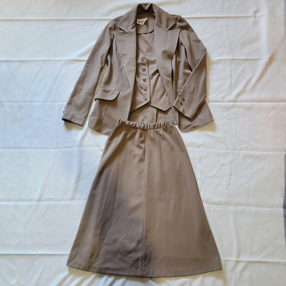 Devon Brown Three-Piece Suit Set - image 1